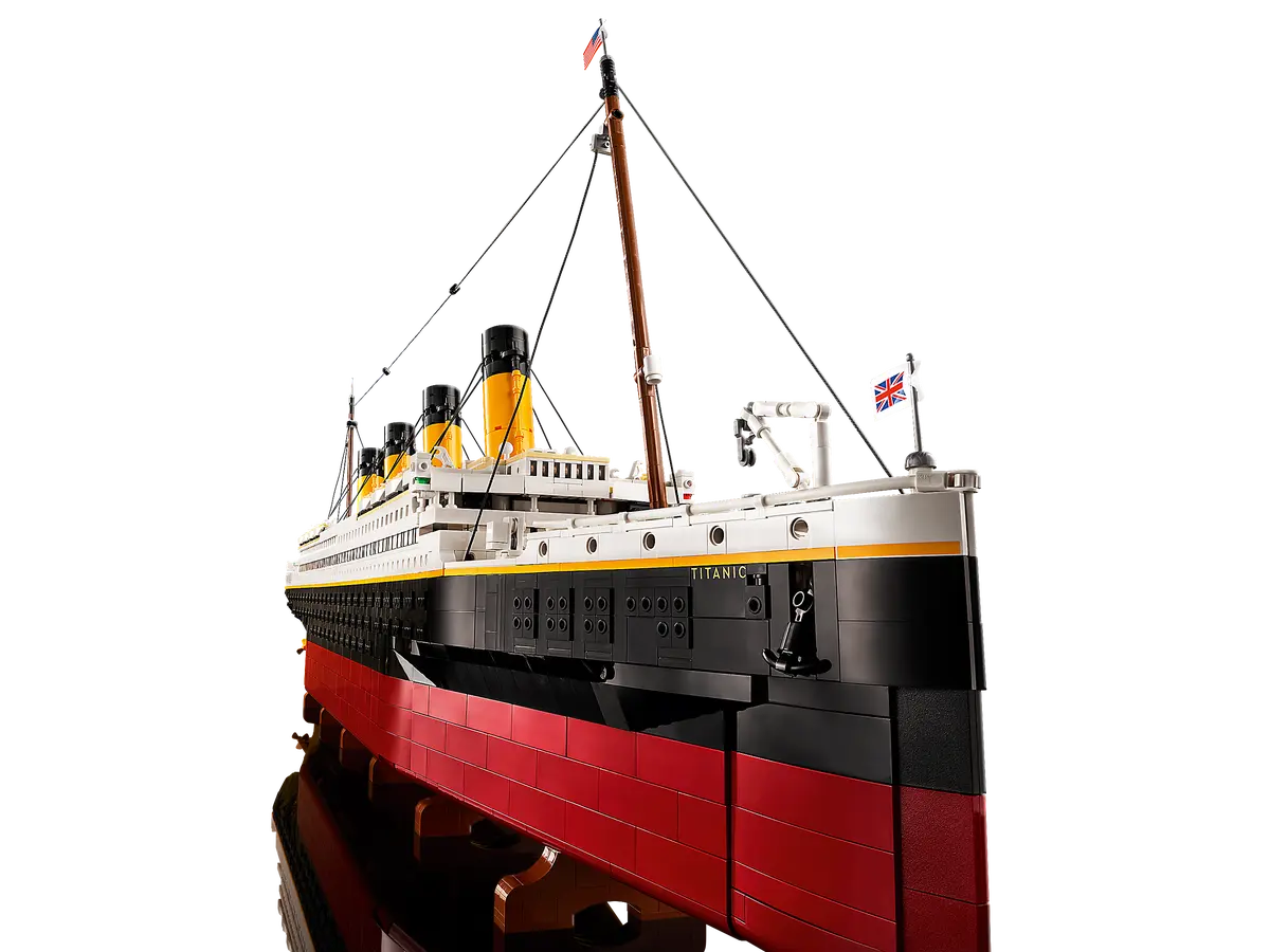 10294 ESCLUSIVA LEGO ICONS - Titanic LEGO®
