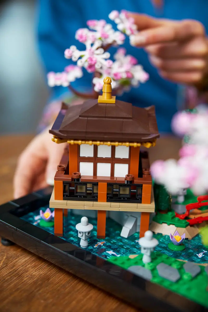 10315 LEGO ICONS - Il Giardino Tranquillo