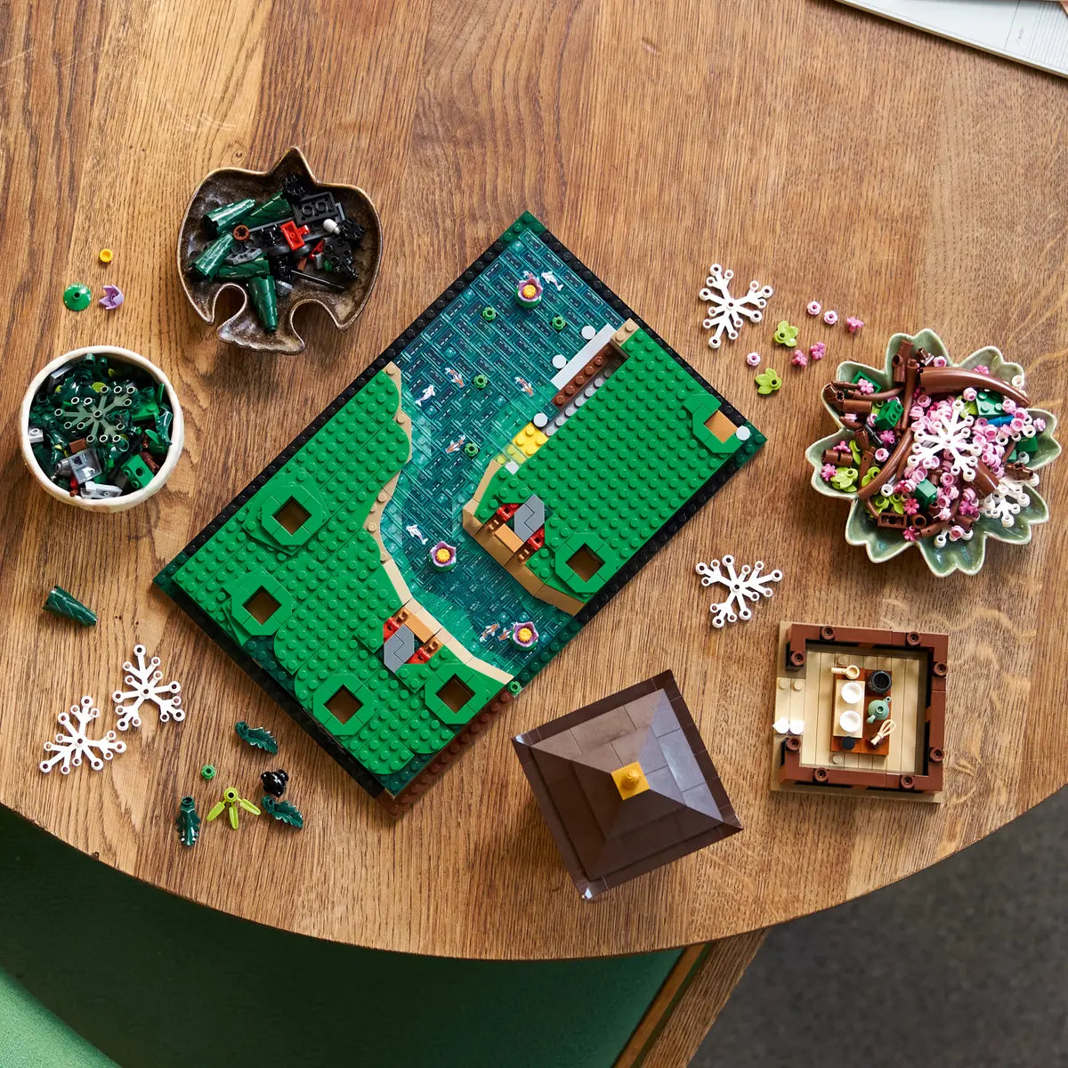 10315 LEGO ICONS - Il Giardino Tranquillo