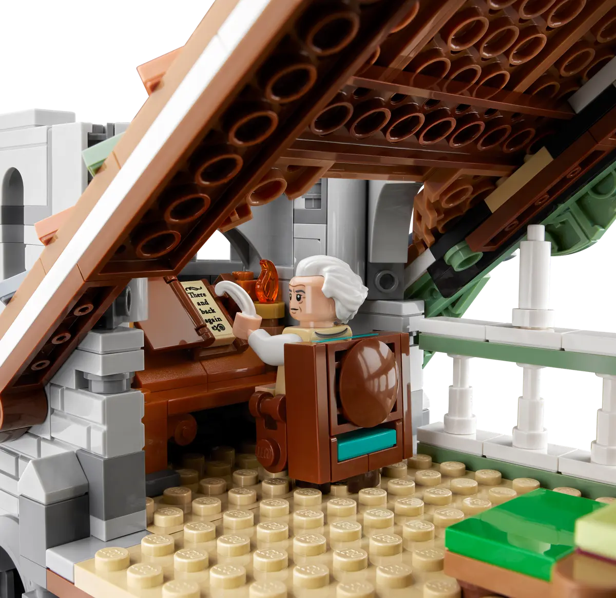 10316 ESCLUSIVA LEGO ICONS - IL SIGNORE DEGLI ANELLI: GRAN BURRONE