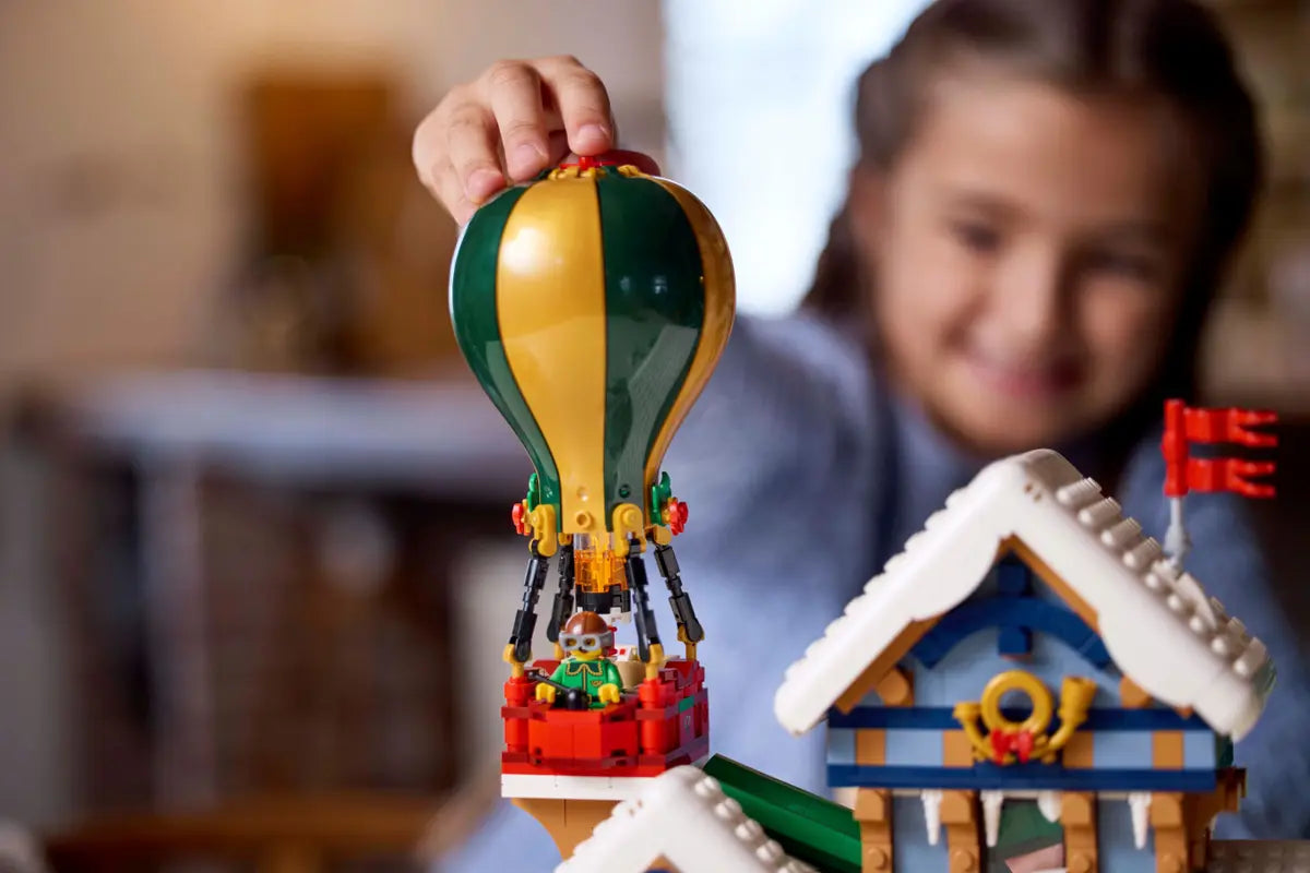 10339 ESCLUSIVA LEGO ICONS - L’ufficio postale di Babbo Natale