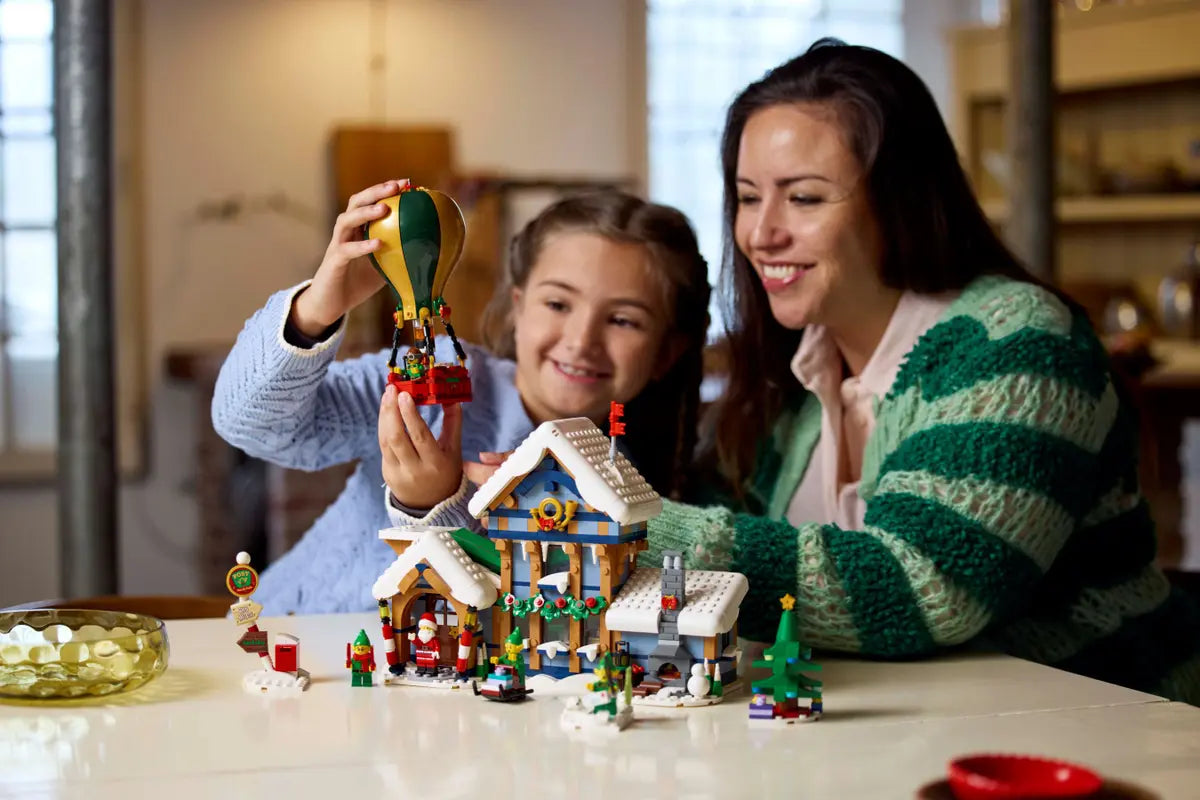 10339 ESCLUSIVA LEGO ICONS - L’ufficio postale di Babbo Natale