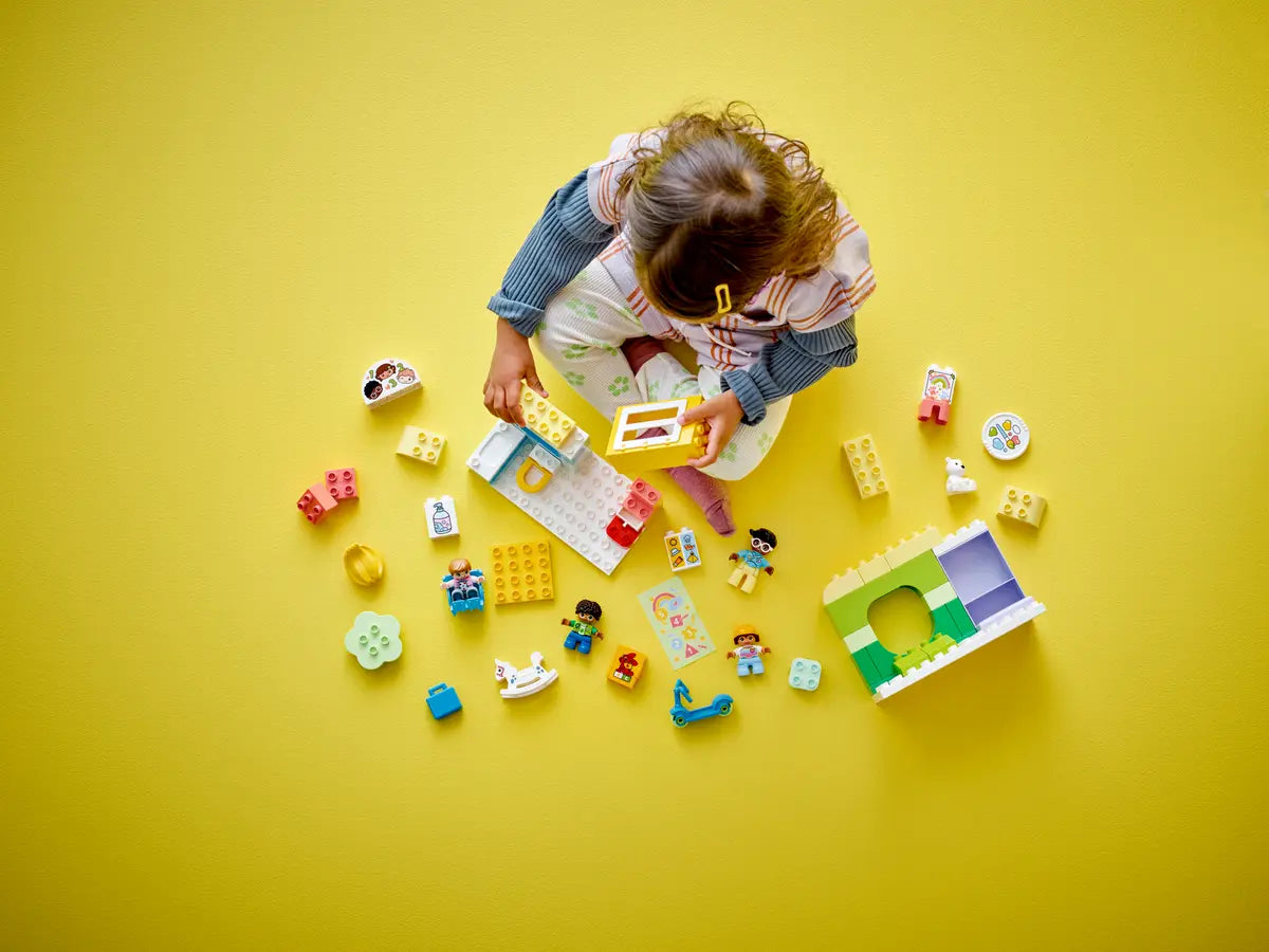 10992 Duplo - Divertimento all’asilo nido