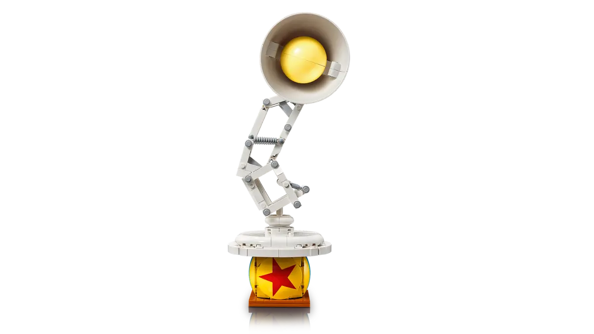 DISPONIBILE DA GIUGNO 2025 - 21357 LEGO IDEAS - Disney Pixar Luxo Jr.