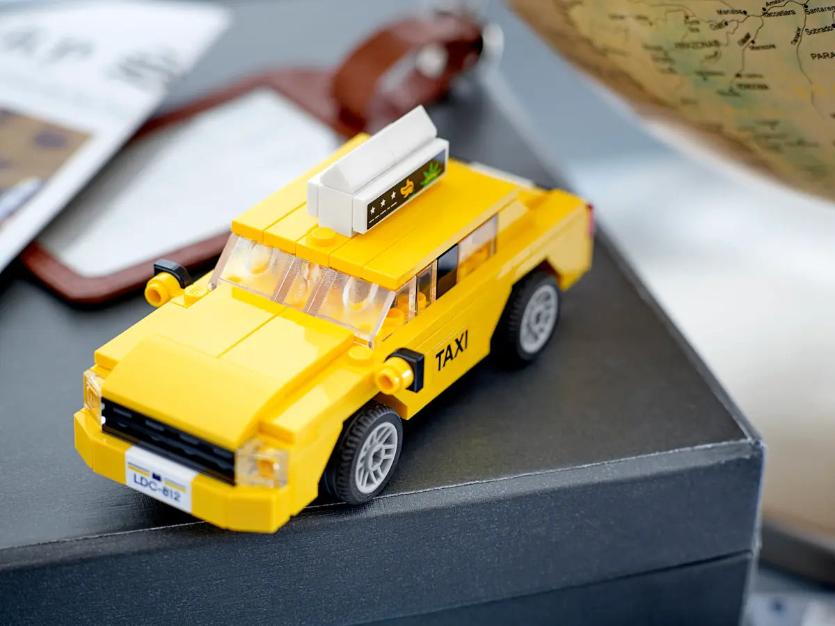 40468 LEGO Stagionali Taxi Giallo