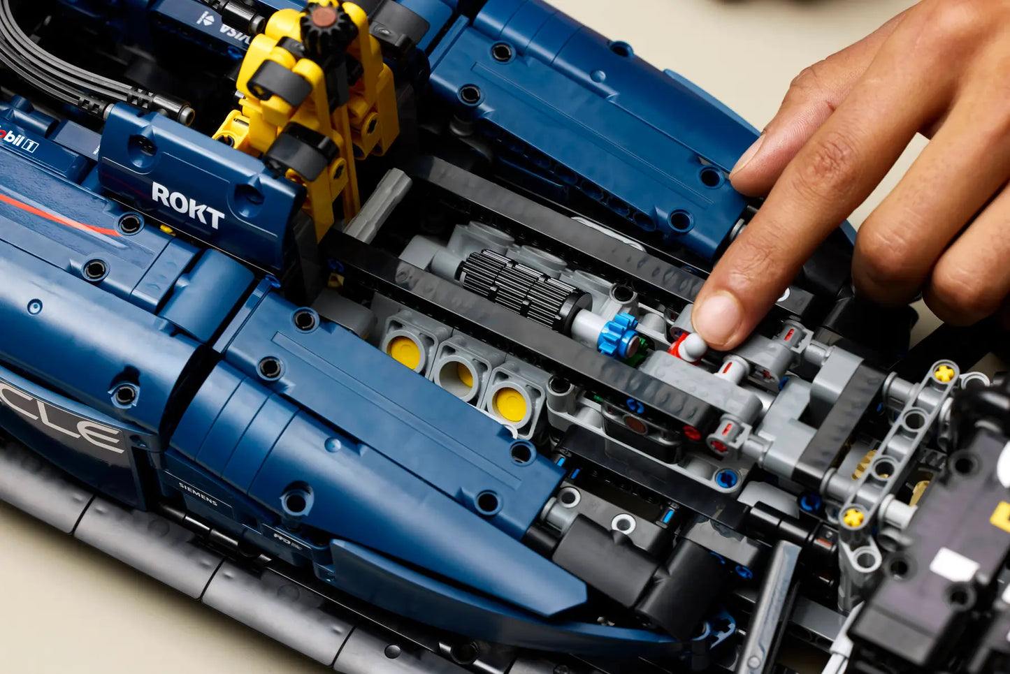 DISPONIBILE DA MAGGIO 2025 - 42206 LEGO Technic - Monoposto F1 Oracle Red Bull Racing RB20