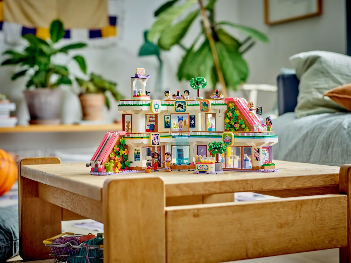 42604 LEGO Friends - Centro commerciale di Heartlake City