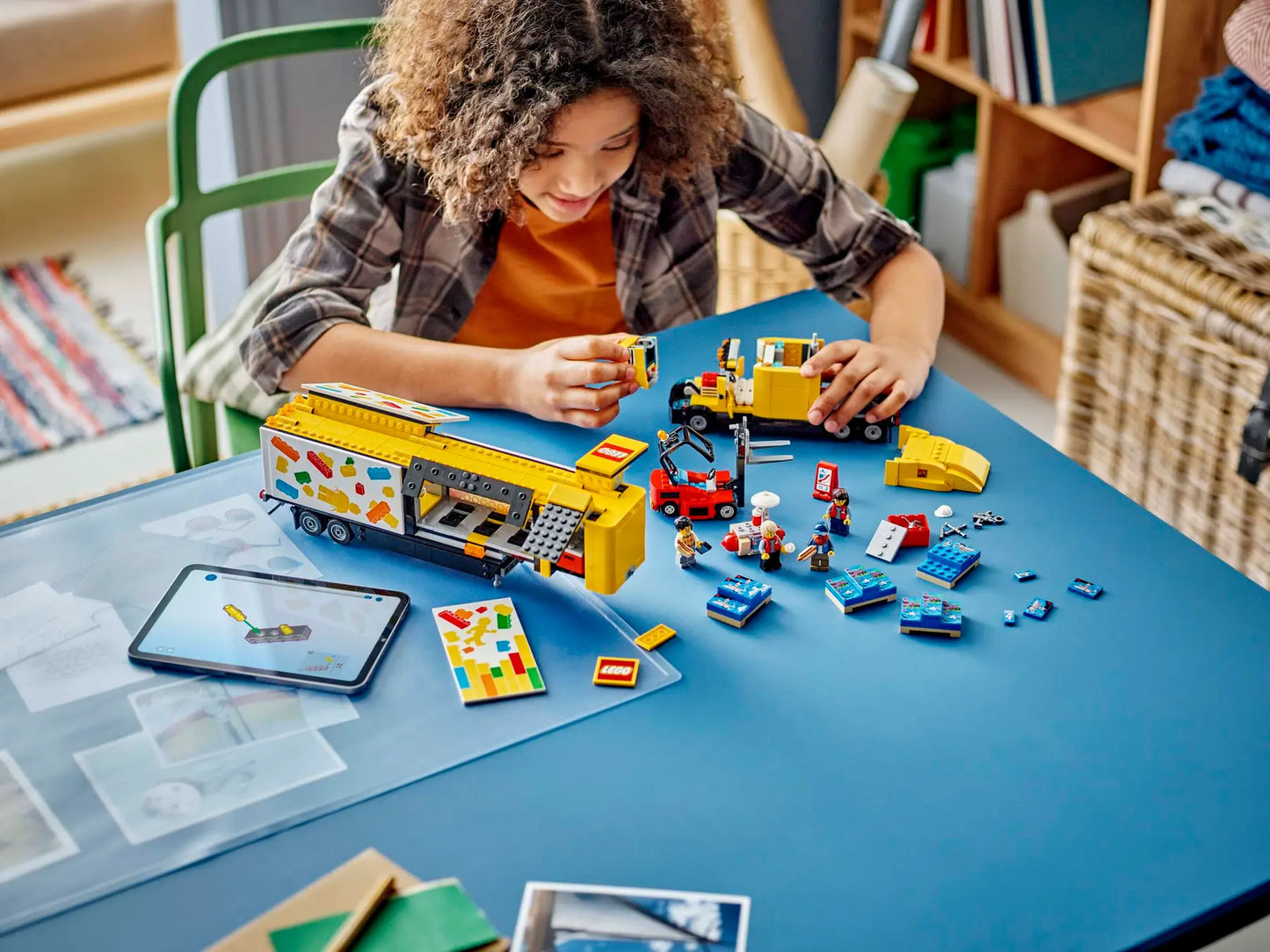 60440 ESCLUSIVA LEGO City - Camion per le consegne giallo