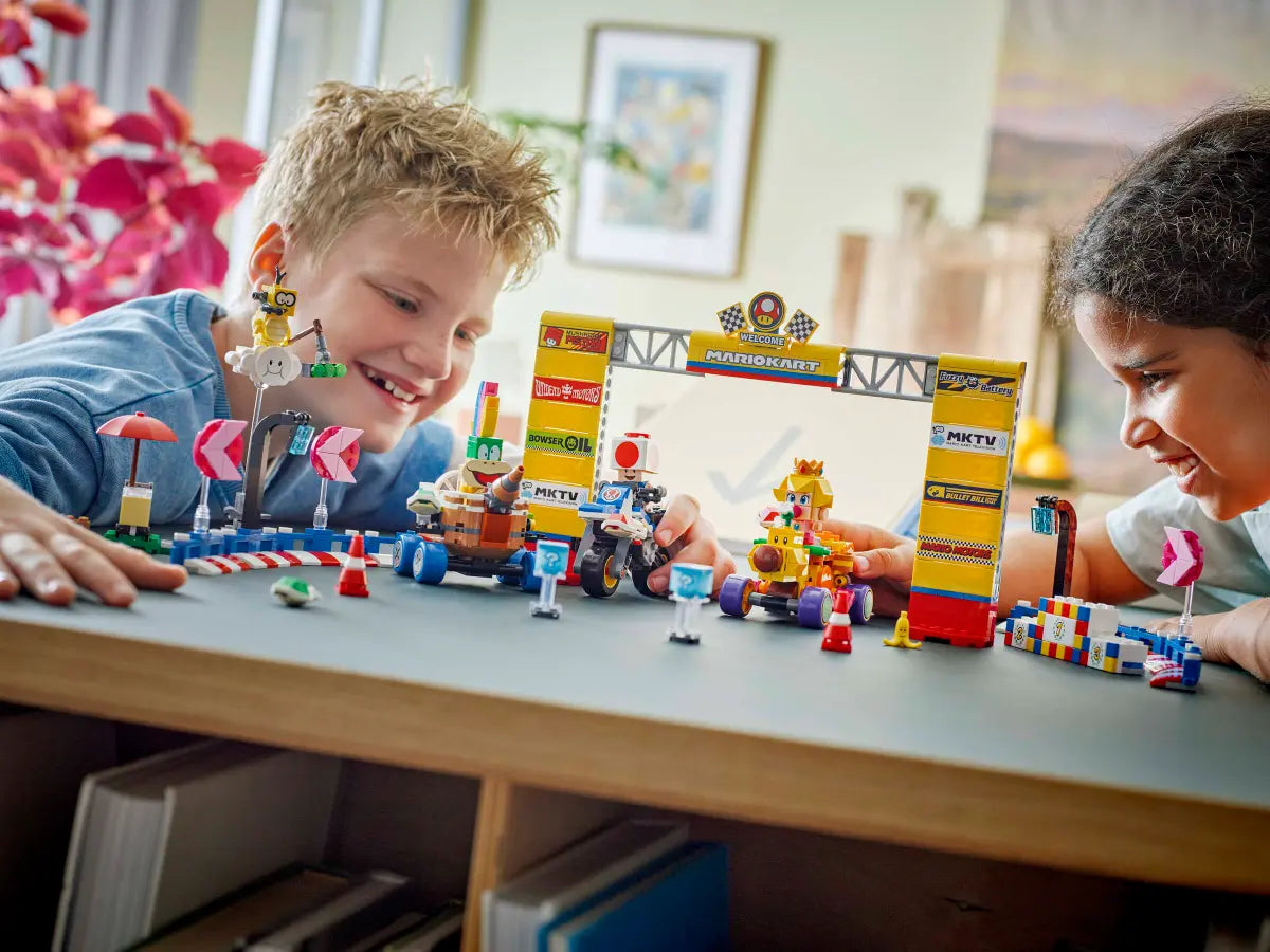 72036 LEGO Super Mario - Mario Kart™: Pack Baby Peach e Gran Premio