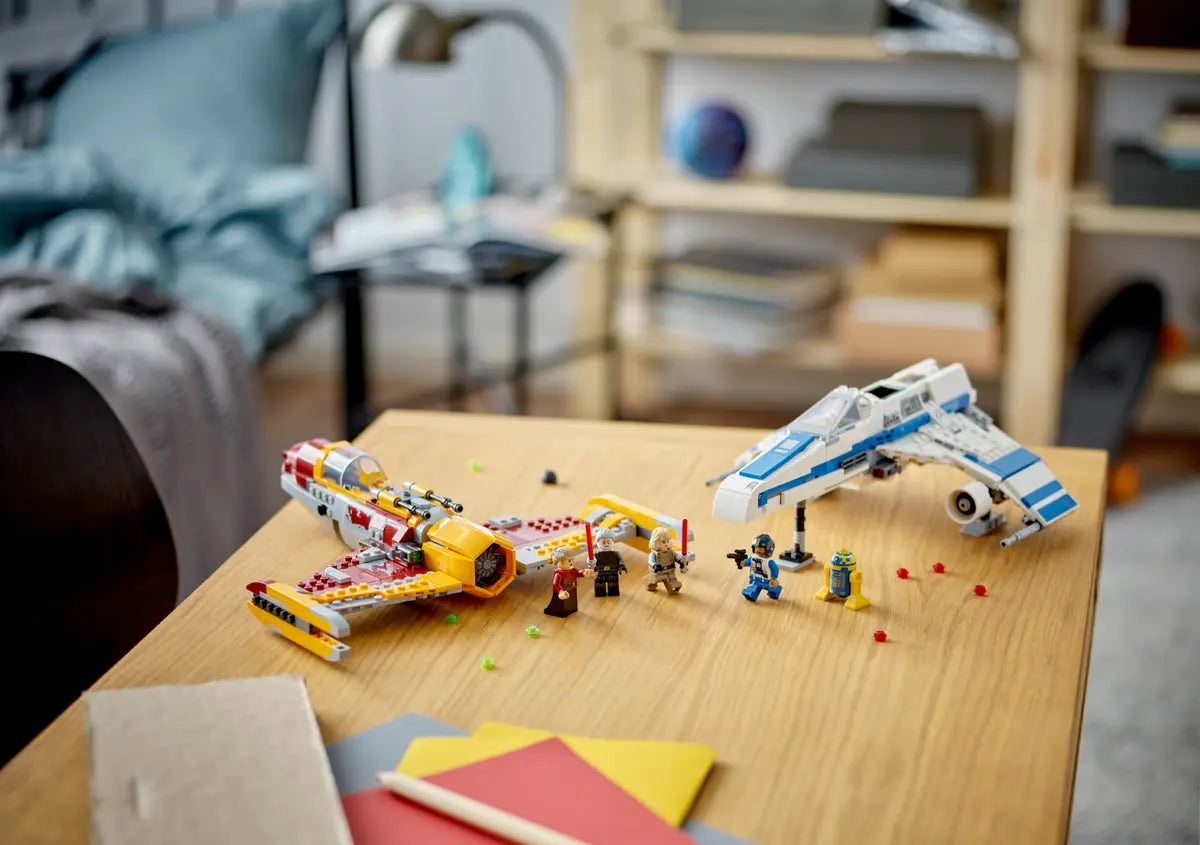 75364 LEGO Star Wars - E-Wing™ della Nuova Repubblica vs. Starfighter™ di Shin Hati