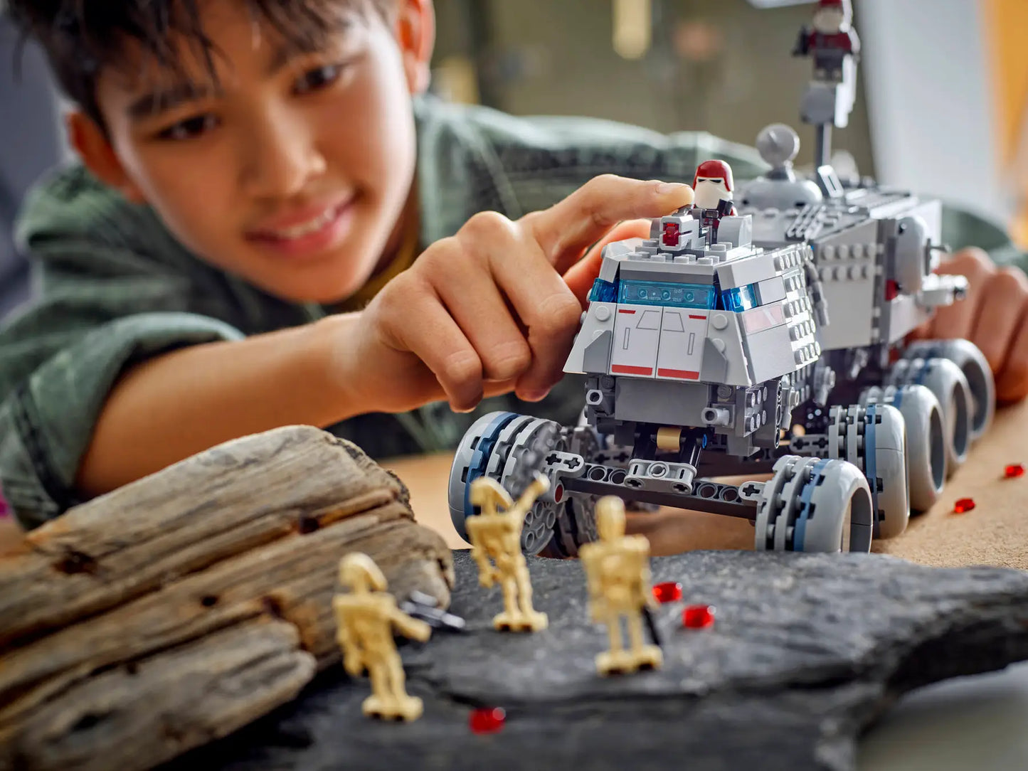 DISPONIBILE DA AGOSTO 2025 - 75413 LEGO Star Wars - Juggernaut della Repubblica