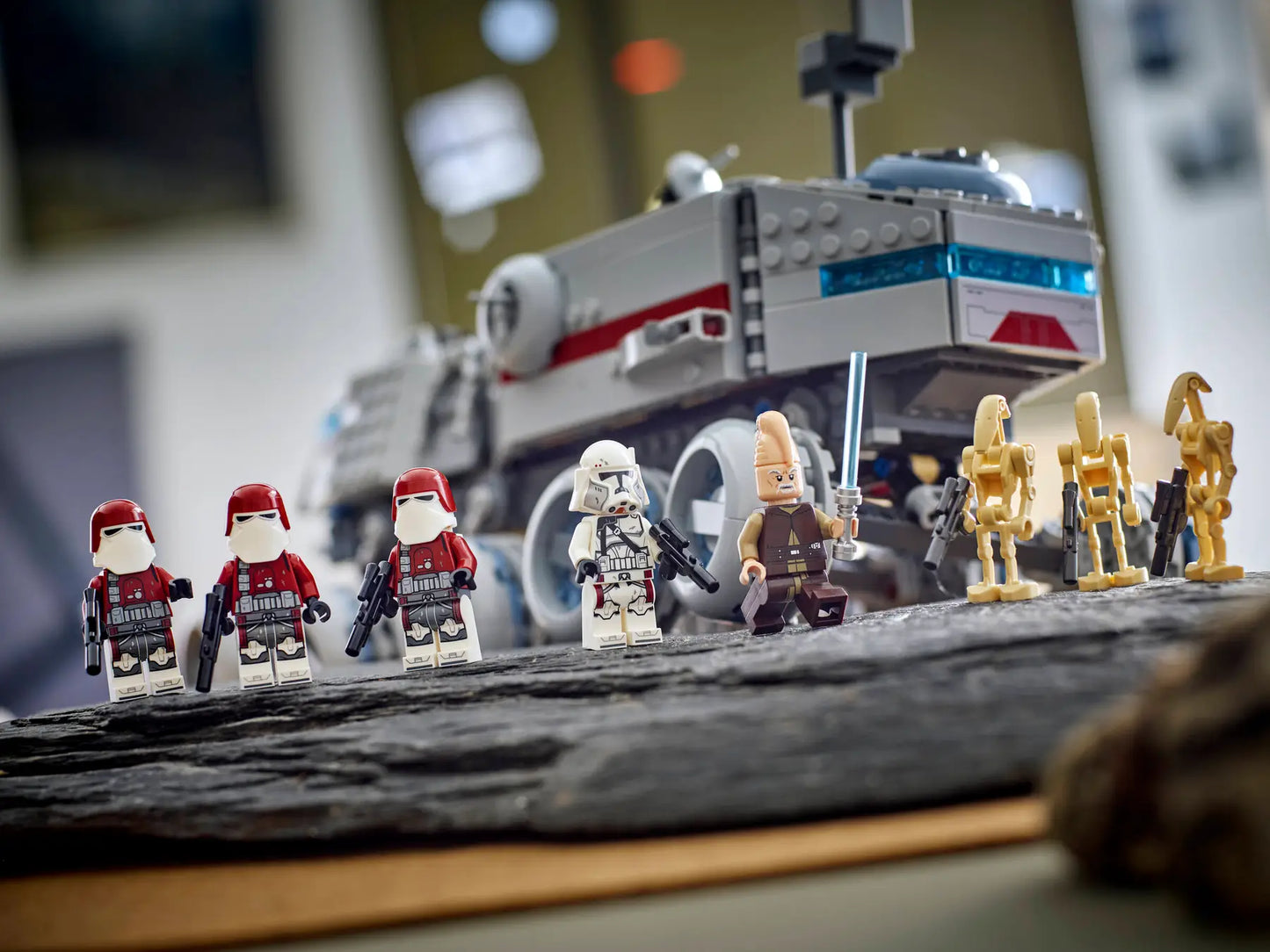 DISPONIBILE DA AGOSTO 2025 - 75413 LEGO Star Wars - Juggernaut della Repubblica