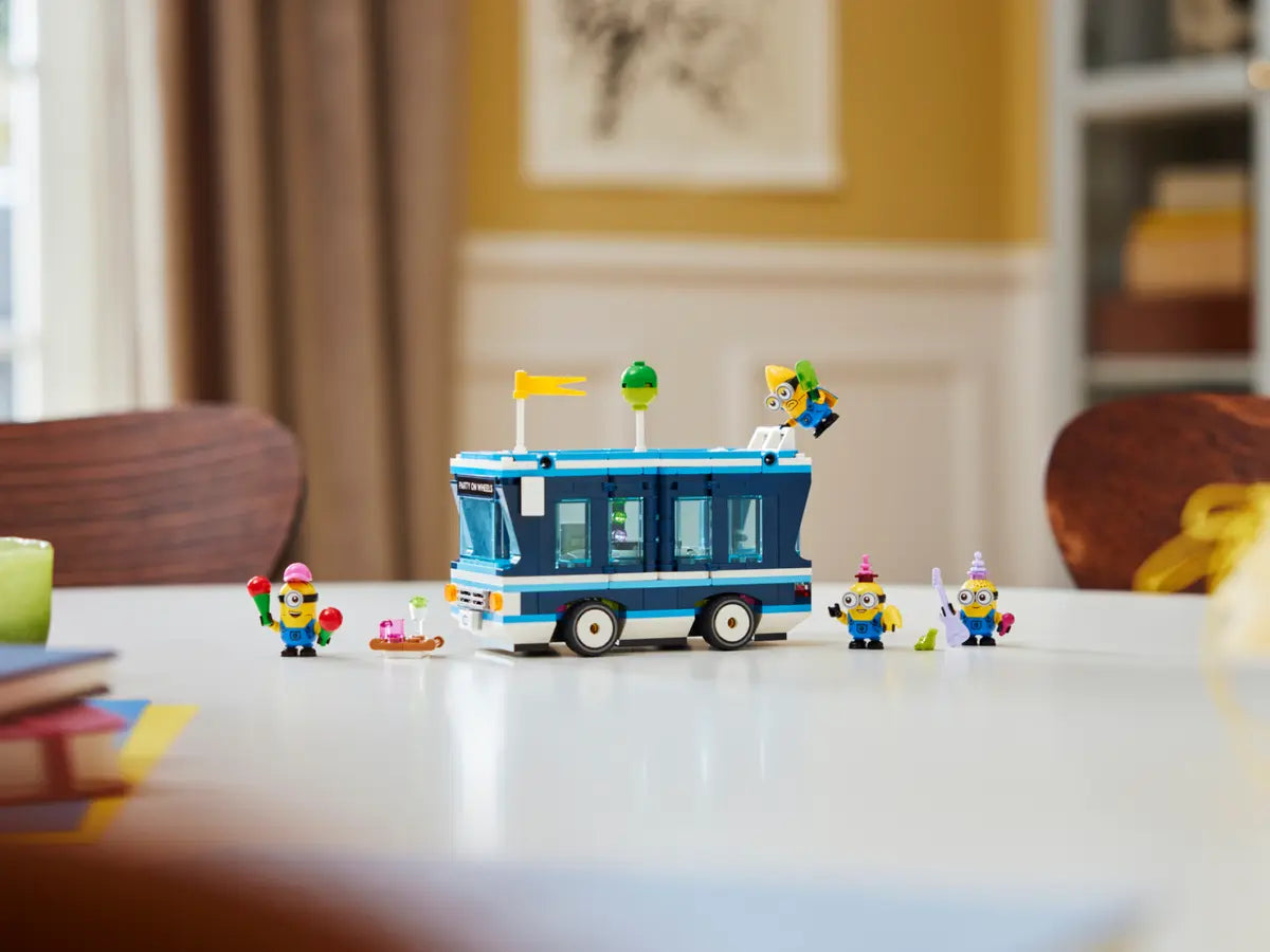 LEGO Minions 75581 - Il Party Bus musicale dei Minions