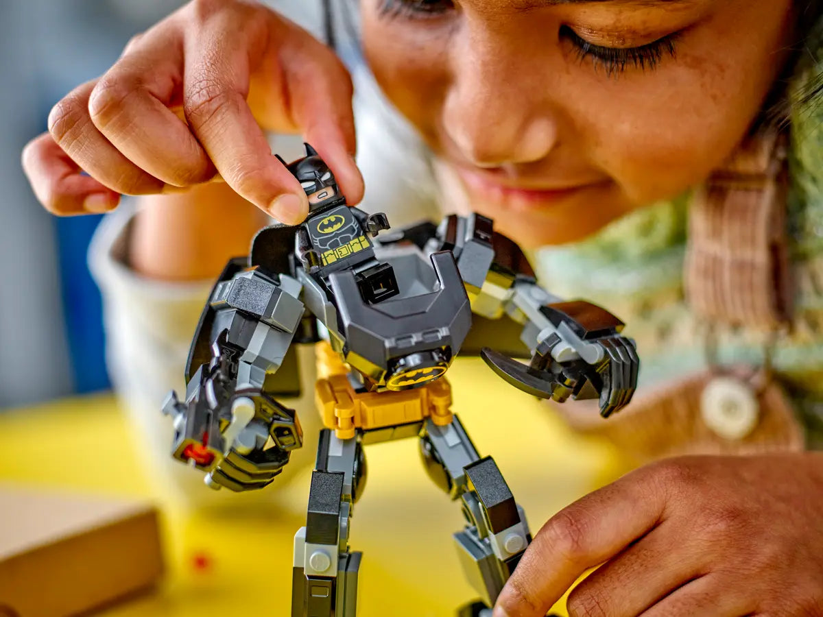 76270 LEGO DC Super Heroes - Armatura Mech di Batman