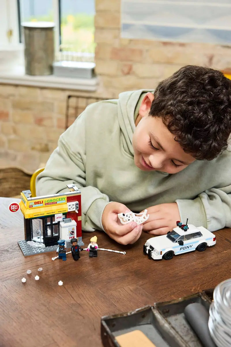 76311 LEGO Marvel - Spider-Verse: Miles Morales contro la Macchia