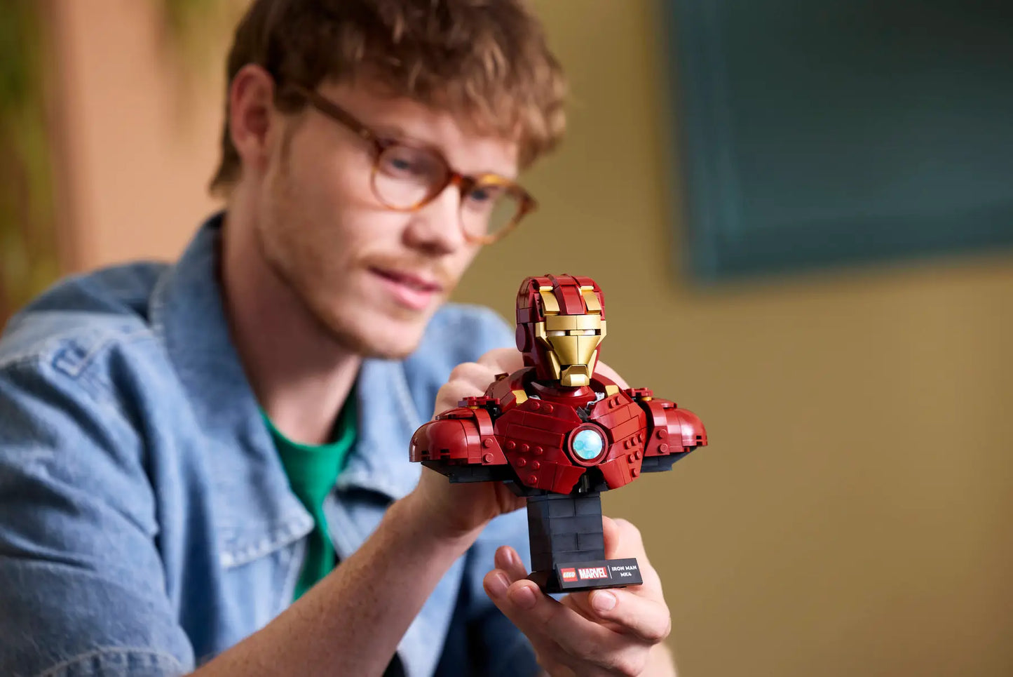 76327 LEGO Marvel - Busto di Iron Man MK4