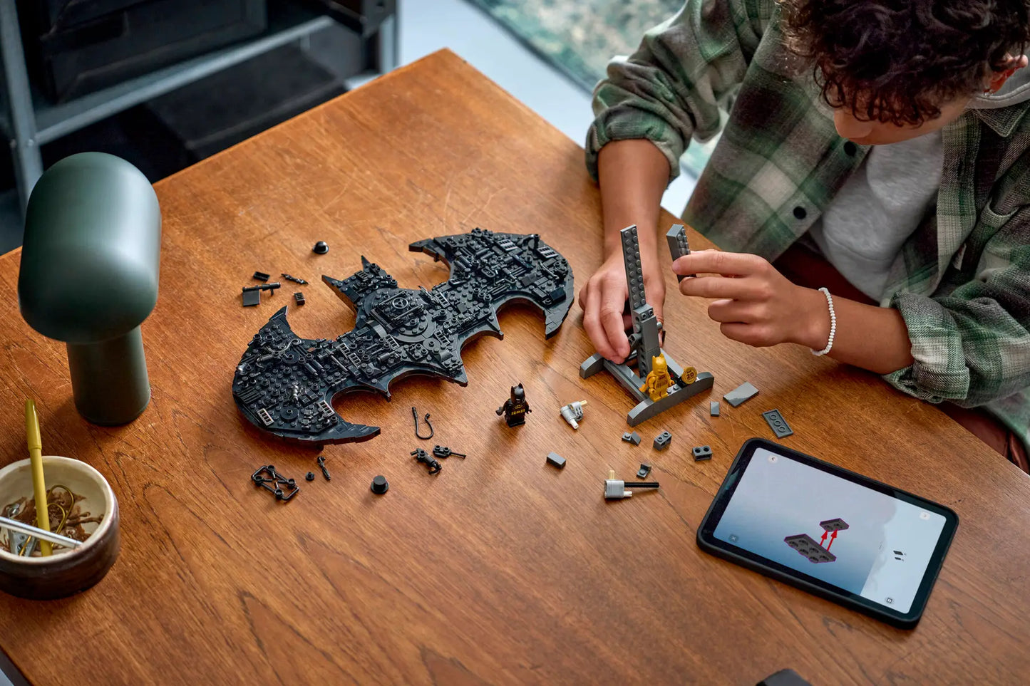 DISPONIBILE DA MARZO 2026 - 76330 LEGO DC Super Heroes - Logo di Batman™