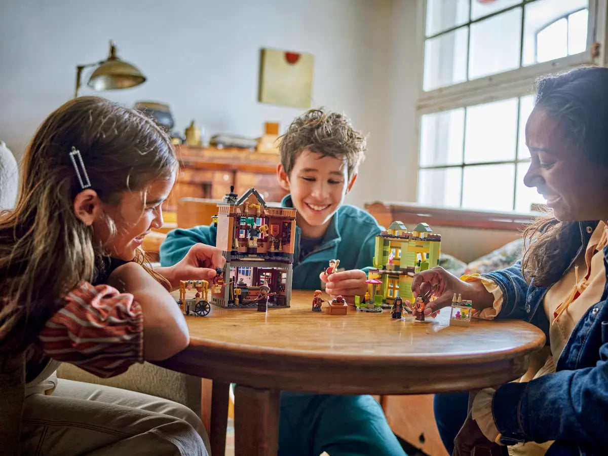 76452 LEGO Harry Potter - Accessori di Prima Qualità per il Quidditch e Gelateria