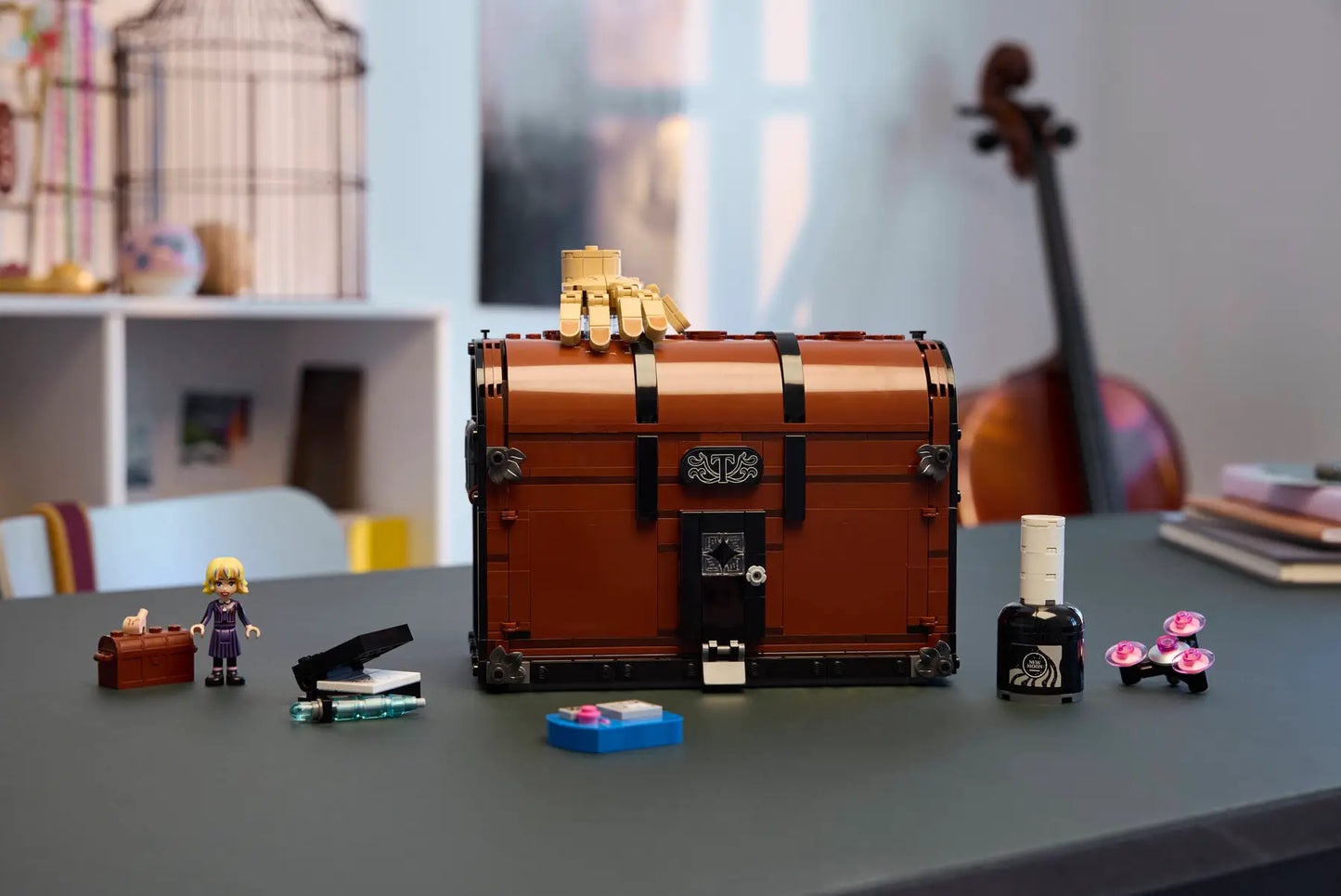 76785 LEGO Wednesday - Appartamento di Mano