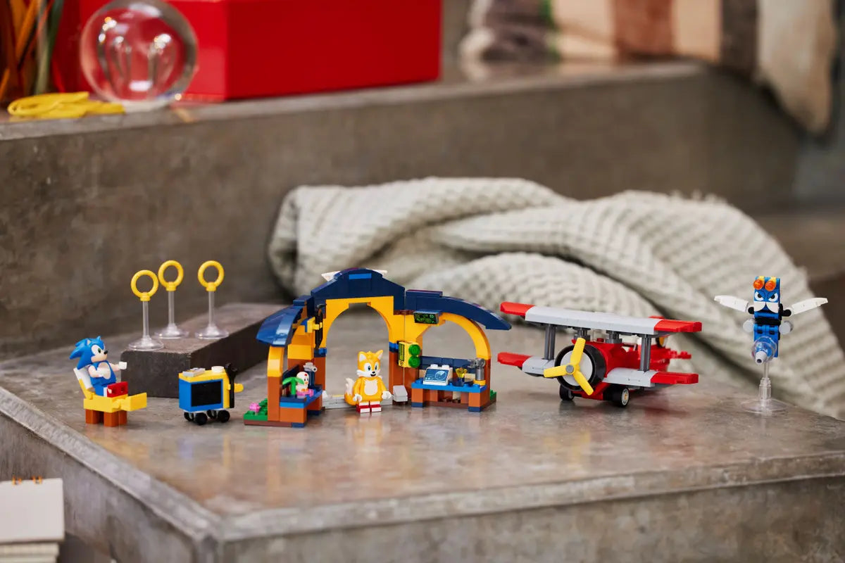76991 LEGO Sonic the Hedgehog™ – Tails's Workshop e Aereo Tornado