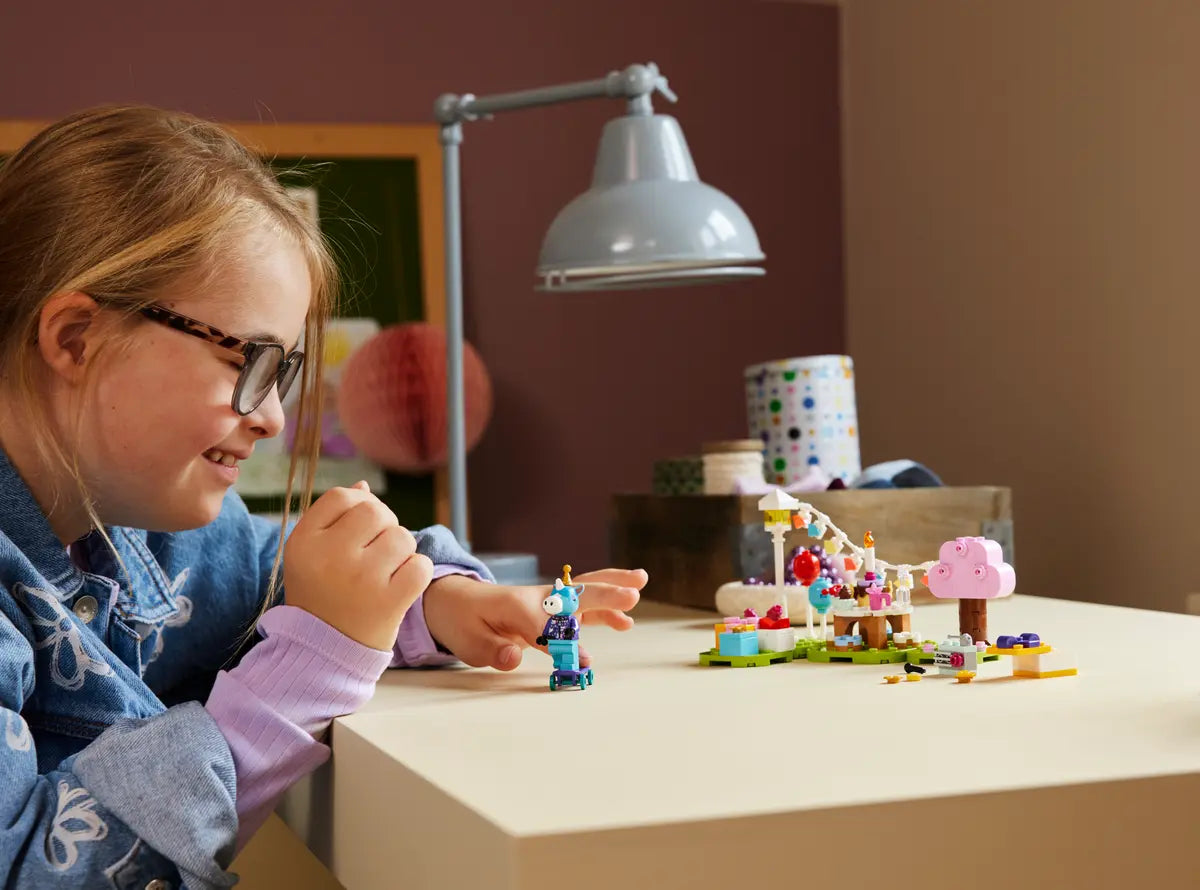 77046 LEGO® Animal Crossing™ - Festa di compleanno di Giuliano