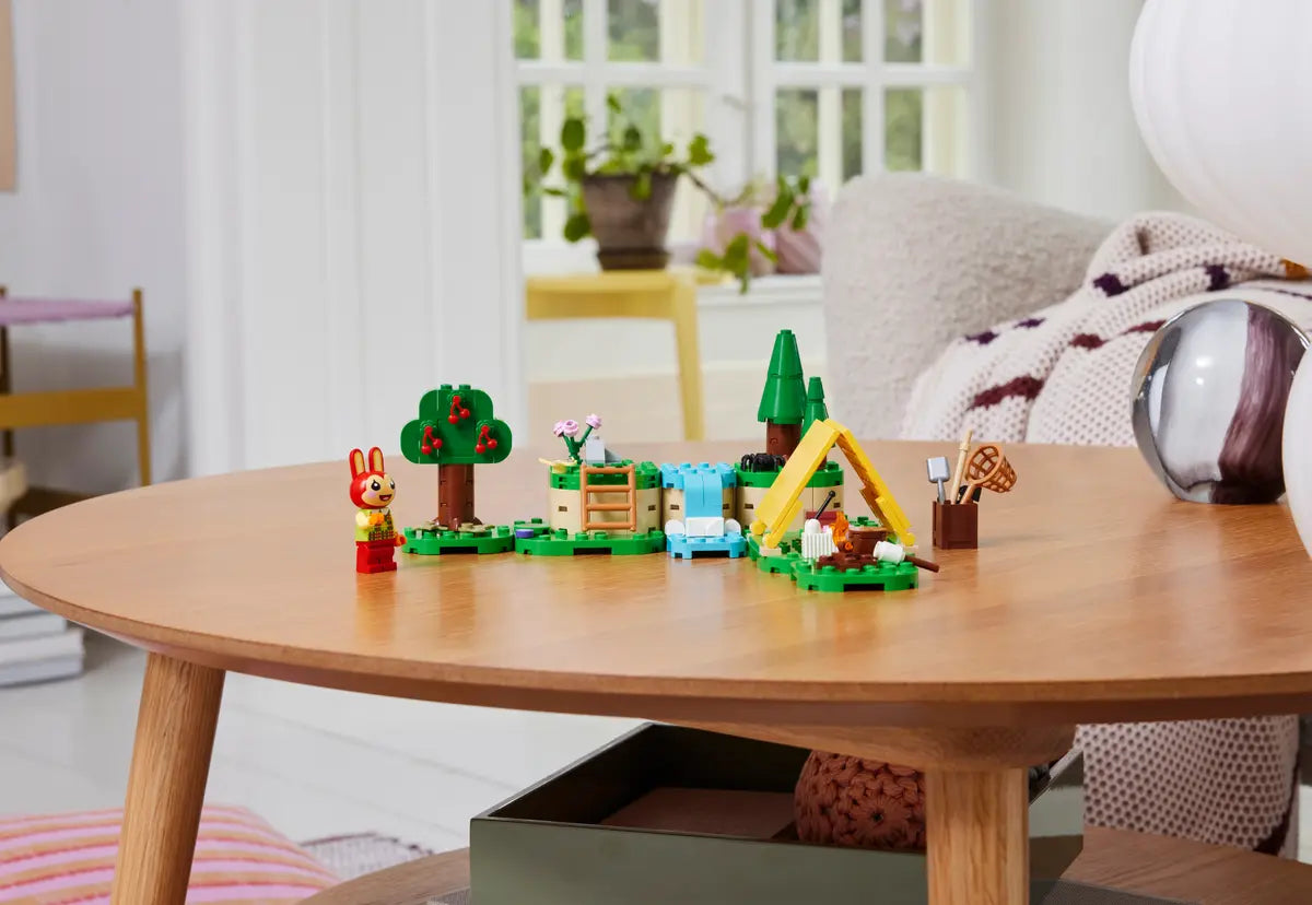 77047 LEGO® Animal Crossing™ - Bonny in campeggio
