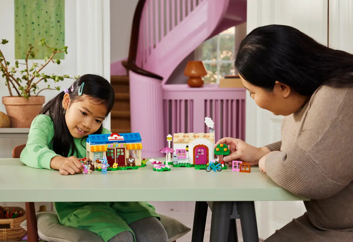 77050 LEGO® Animal Crossing™ - Bottega di Nook e casa di Grinfia