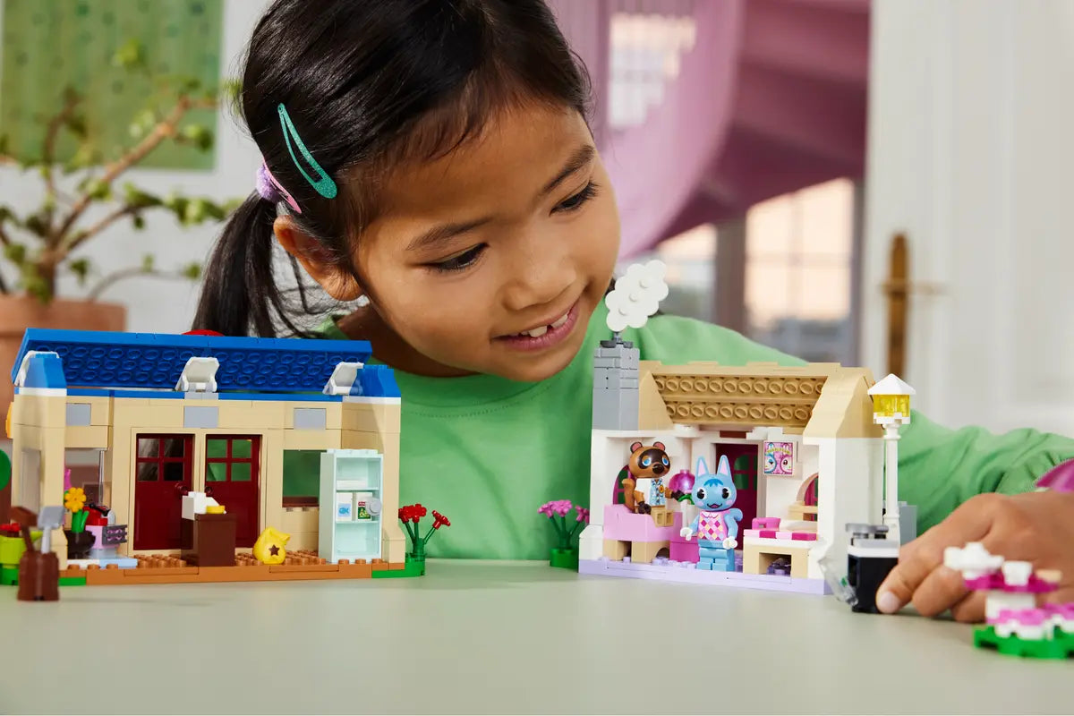 77050 LEGO® Animal Crossing™ - Bottega di Nook e casa di Grinfia