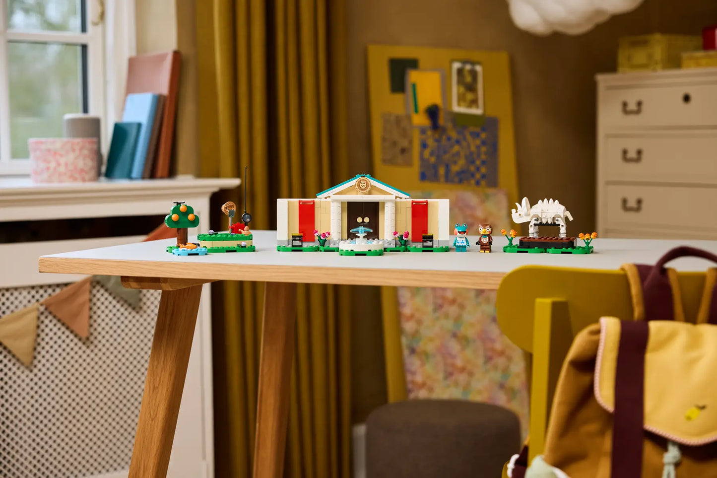77056 LEGO® Animal Crossing™ - La collezione del museo di Blatero