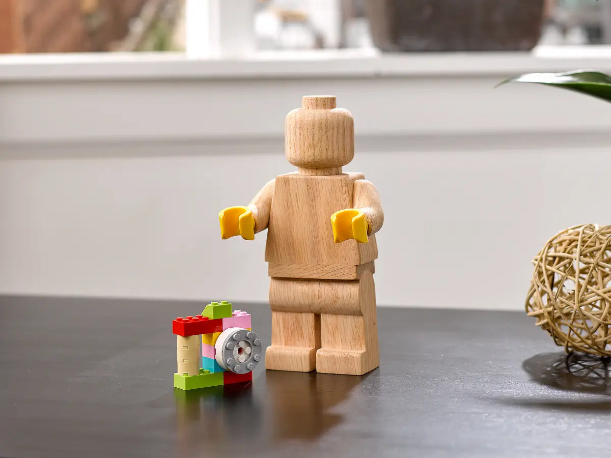 5007523 ESCLUSIVA LEGO Originals Minifigure di legno
