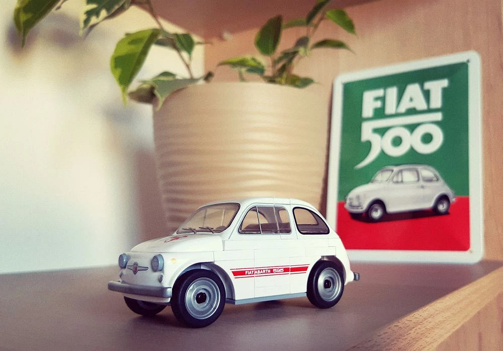 24524 COBI Youngtimer Collection - 1965 Fiat Abarth 595