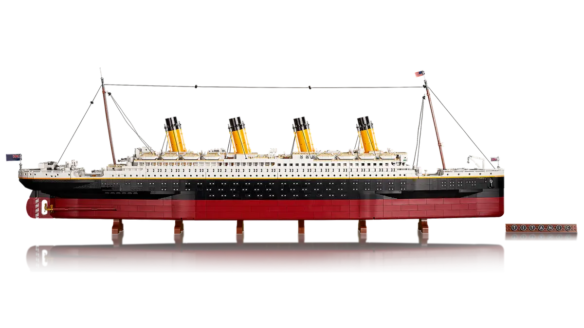 10294 LEGO ICONS - Titanic LEGO®