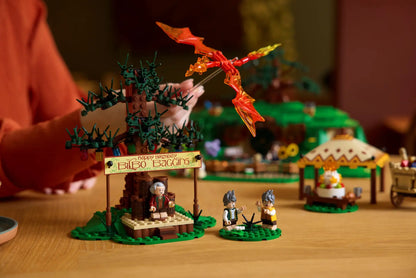10354 ESCLUSIVA LEGO ICONS - Il Signore degli Anelli: la Contea