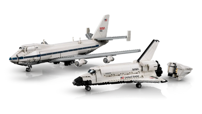 10360 ESCLUSIVA LEGO ICONS - Trasportatore di shuttle