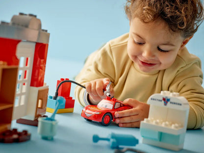 10456 Duplo - La visita di McQueen all’officina di Doc
