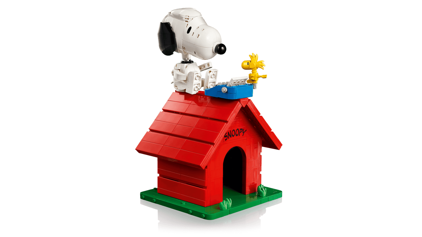 DISPONIBILE DA GIUGNO 2026 - 21368 LEGO IDEAS - Peanuts: la cuccia di Snoopy
