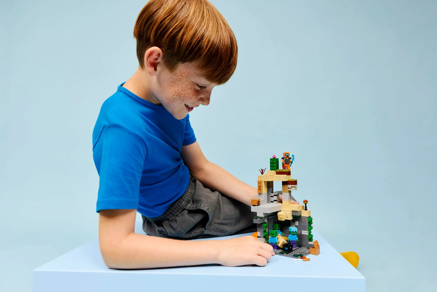 DISPONIBILE DA GENNAIO 2026 - 21587 LEGO Minecraft - Zombie Dungeon