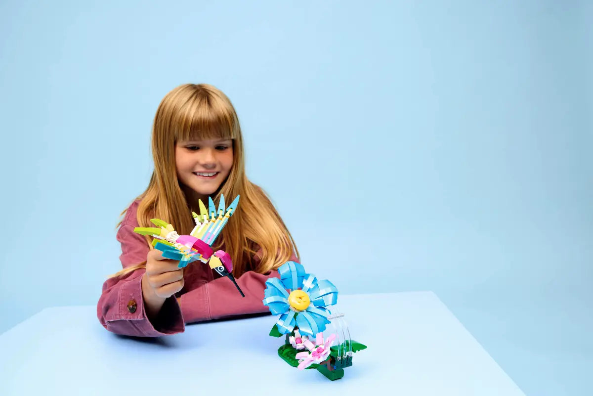 DISPONIBILE DA GENNAIO 2026 - 31384 LEGO Creator - Animali selvatici: colibrì variopinto