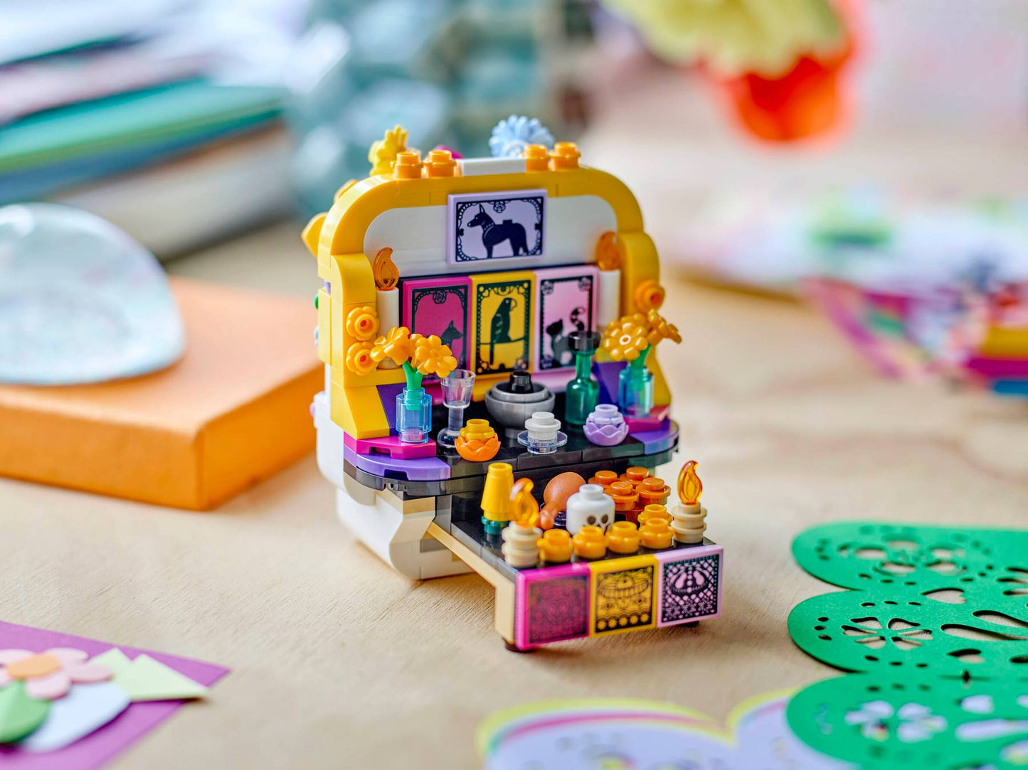 DISPONIBILE DA AGOSTO 2026 - 40811 LEGO Stagionali - Altare dei morti
