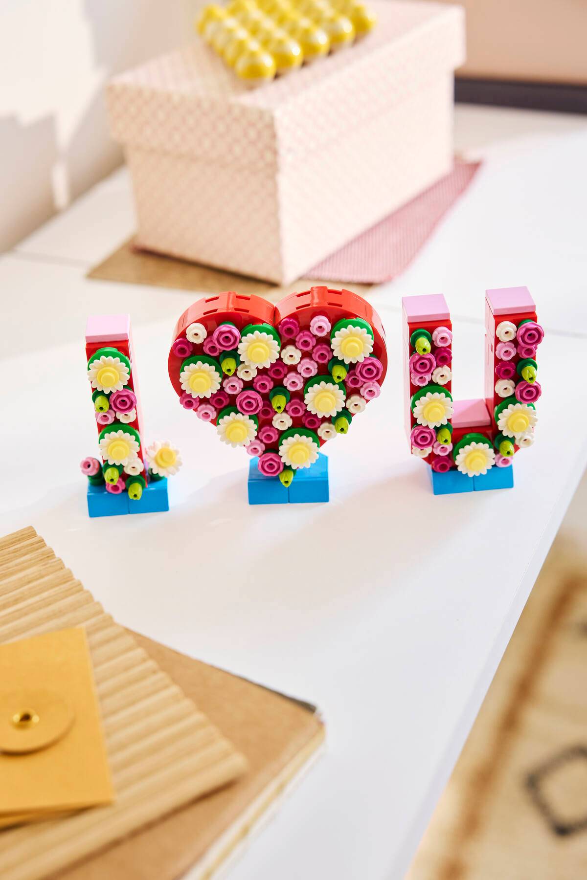 DISPOINIBILE DA GENNAIO 2027 - 40867 LEGO Stagionali - Lettere d’amore