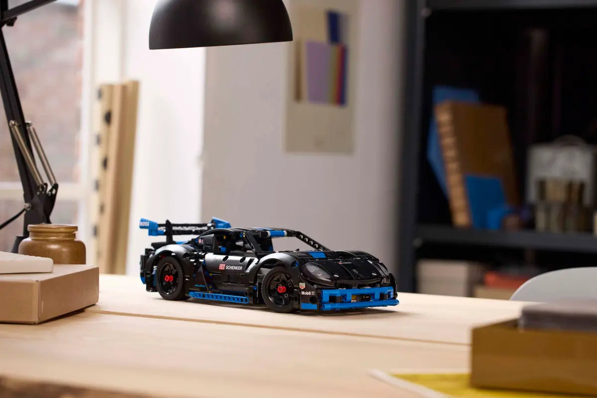 42176 LEGO Technic - Auto da corsa Porsche GT4 e-Performance