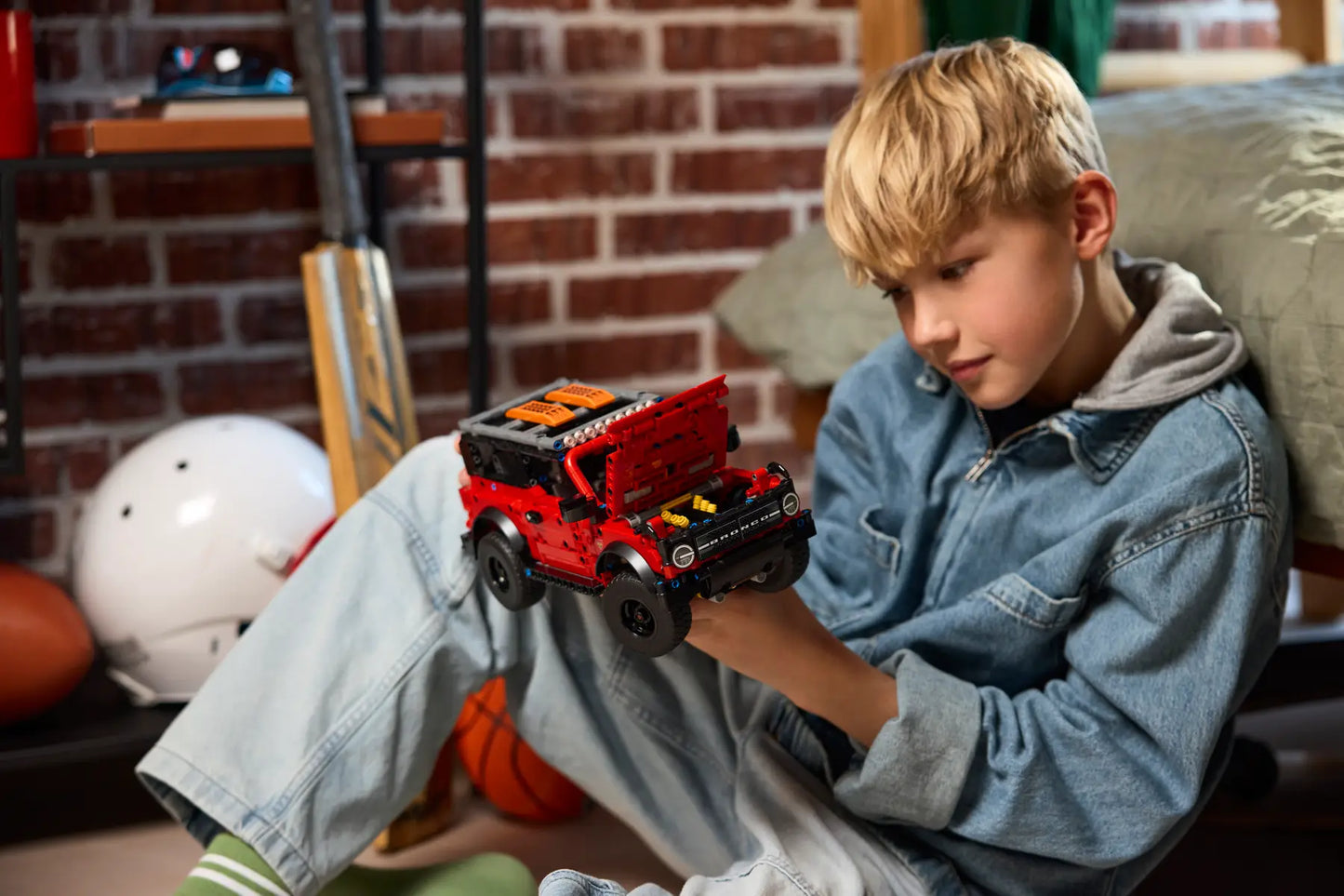 42213 LEGO Technic - SUV Ford Bronco®