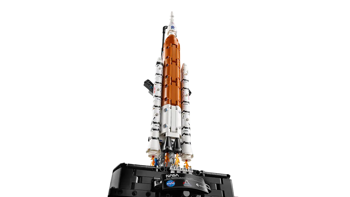 DISPONIBILE DA GENNAIO 2026 - 42221 LEGO Technic - Sistema di lancio spaziale razzo NASA Artemis