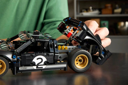 DISPONIBILE DA GENNAIO 2026 - 42223 LEGO Technic - Auto da corsa Ford GT40 MKII 1966