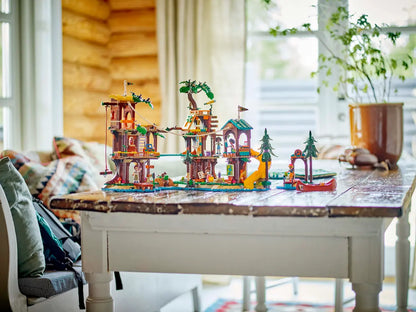 42631 LEGO Friends - La casa sull’albero al campo avventure