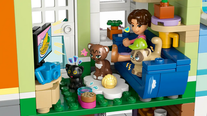 42670 Friends - Appartamenti e negozi di Heartlake City