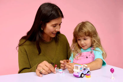 DISPONIBILE DA GENNAIO 2026 - 42675 LEGO - Friends - Auto-unicorno per la consegna di torte