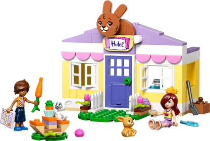 DISPONIBILE DA GENNAIO 2026 - 42679 LEGO - Friends - Hotel dei conigli di Heartlake City