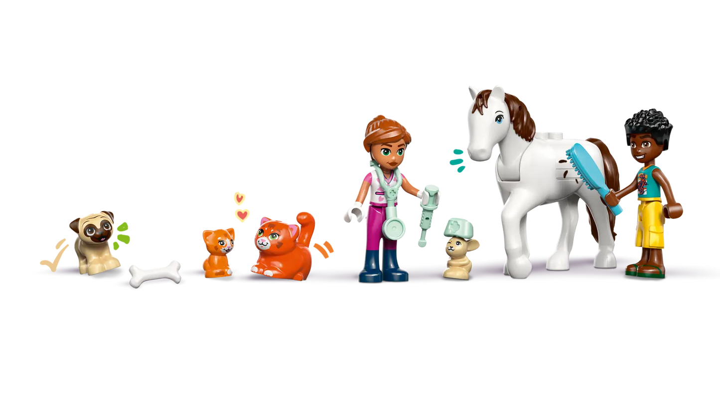 DISPONIBILE DA GENNAIO 2026 - 42696 LEGO - Friends - Clinica veterinaria