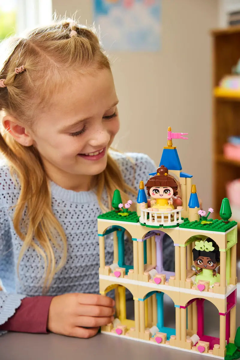 DISPONIBILE DA GENNAIO 2026 - 43291 LEGO Disney - Mini-Belle e Mini-Tiana con Castello